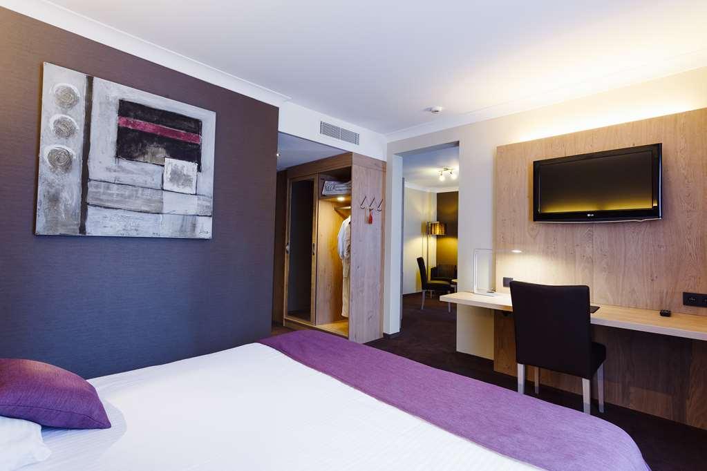 Hotel Restaurant Van Der Valk Nivelles-Sud Стая снимка
