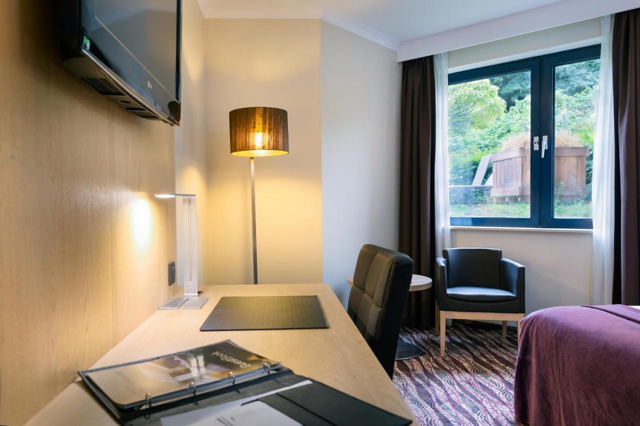 Hotel Restaurant Van Der Valk Nivelles-Sud Екстериор снимка