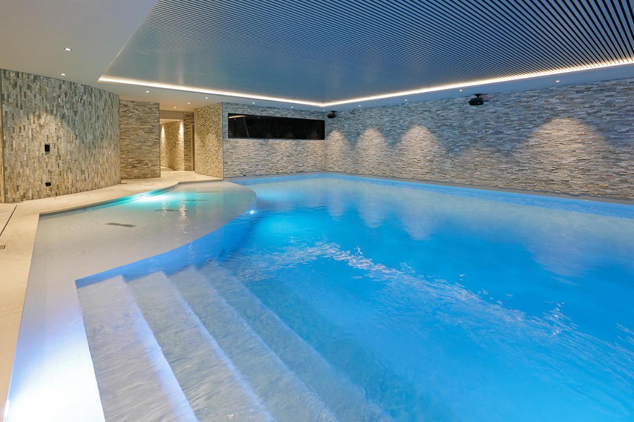 Hotel Restaurant Van Der Valk Nivelles-Sud Екстериор снимка